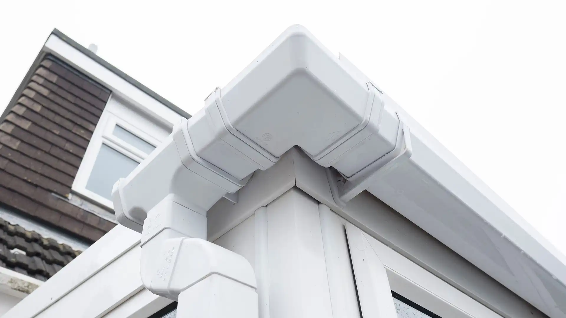 Fascia Soffit and weatherboard cleaning kent